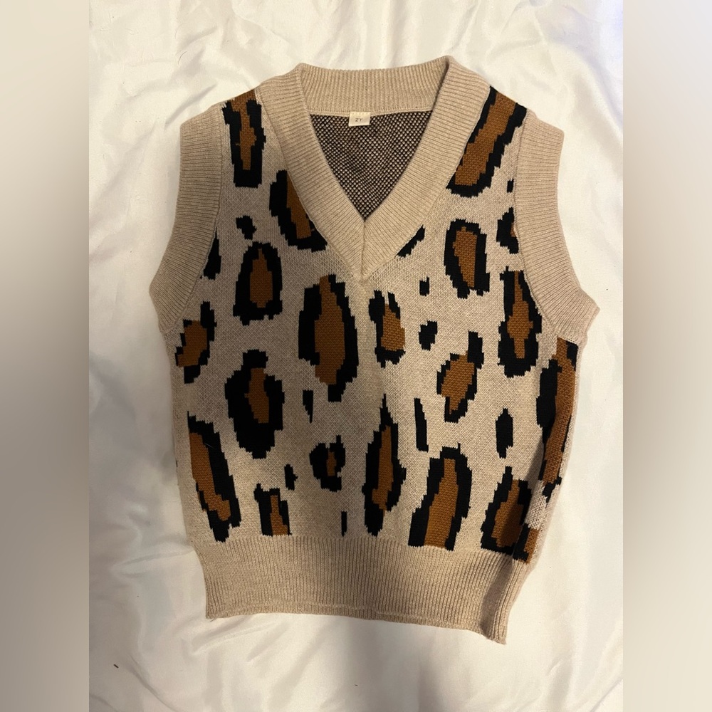 Girls sweater vest